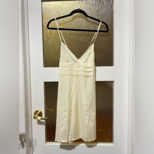 NWOT Princes Tam Tam Silk Moon Print Dress